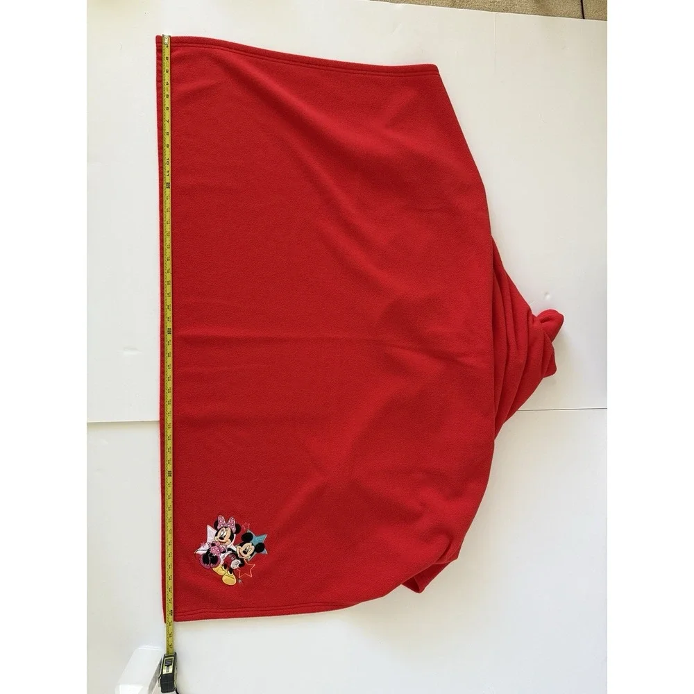 Disney Store Red Fleece Throw Blanket Mickey & Minnie Mouse Stars‎ Embroidered
